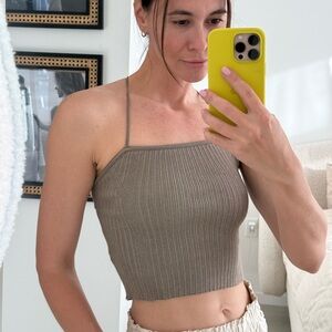 Top with a semi-open back. Khaki color. Size S. Brand: Divided.